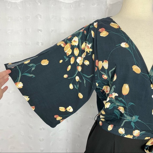 The Savile Row tulip print top jumpsuit 6 - Picture 4 of 9